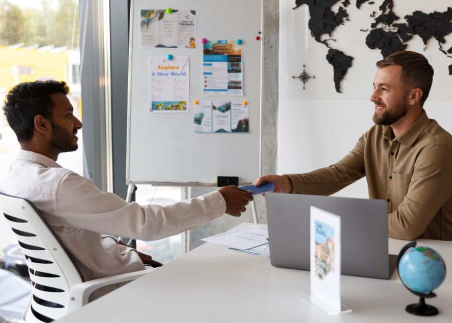 Admin profile picture – Visa service blog author