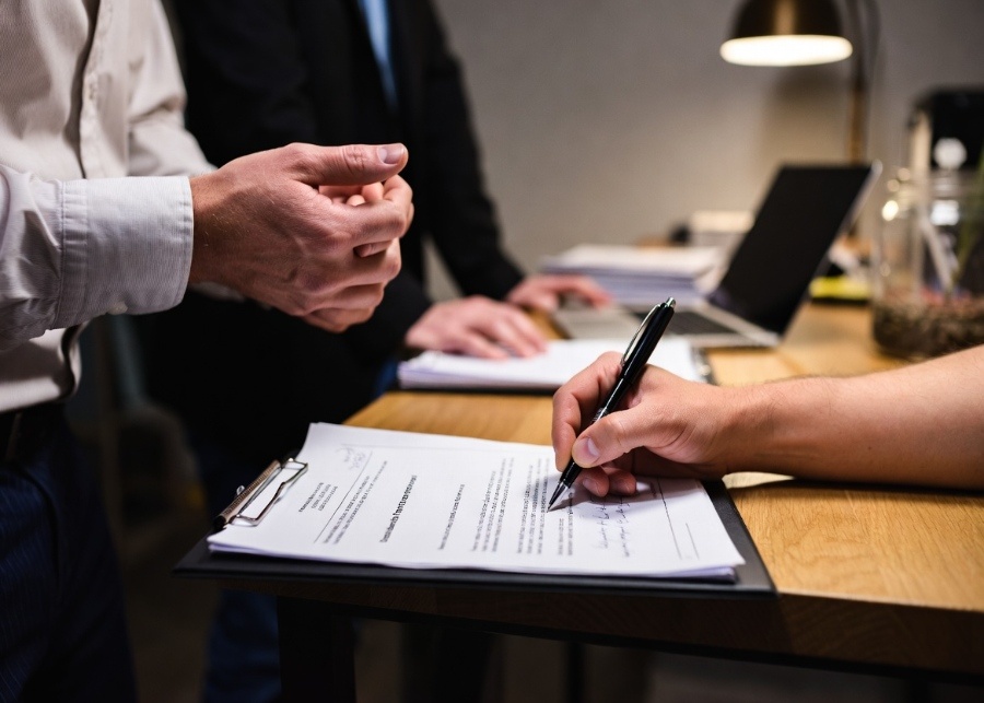 Business legal document translation services in Sharjah UAE